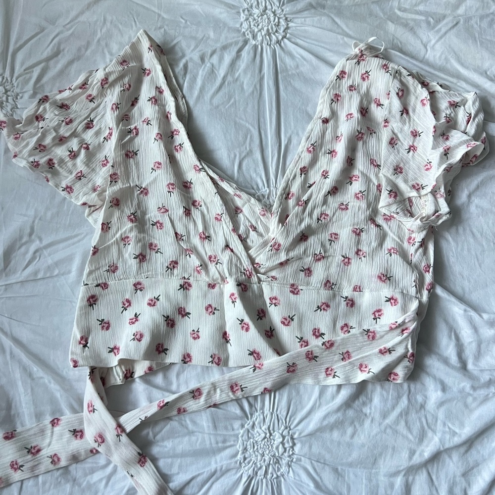 Flowy Floral White Top